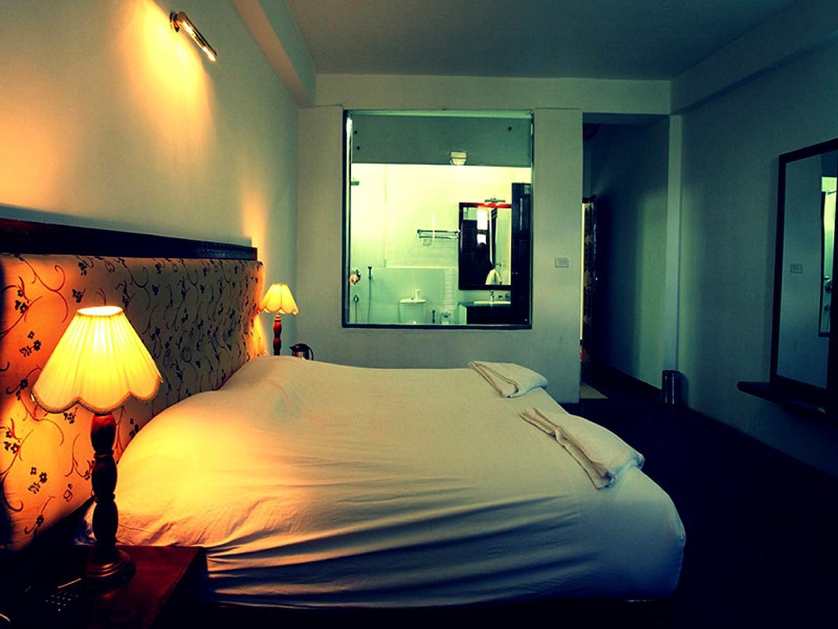 The Hotel Himalaya, Λεχ Εξωτερικό φωτογραφία