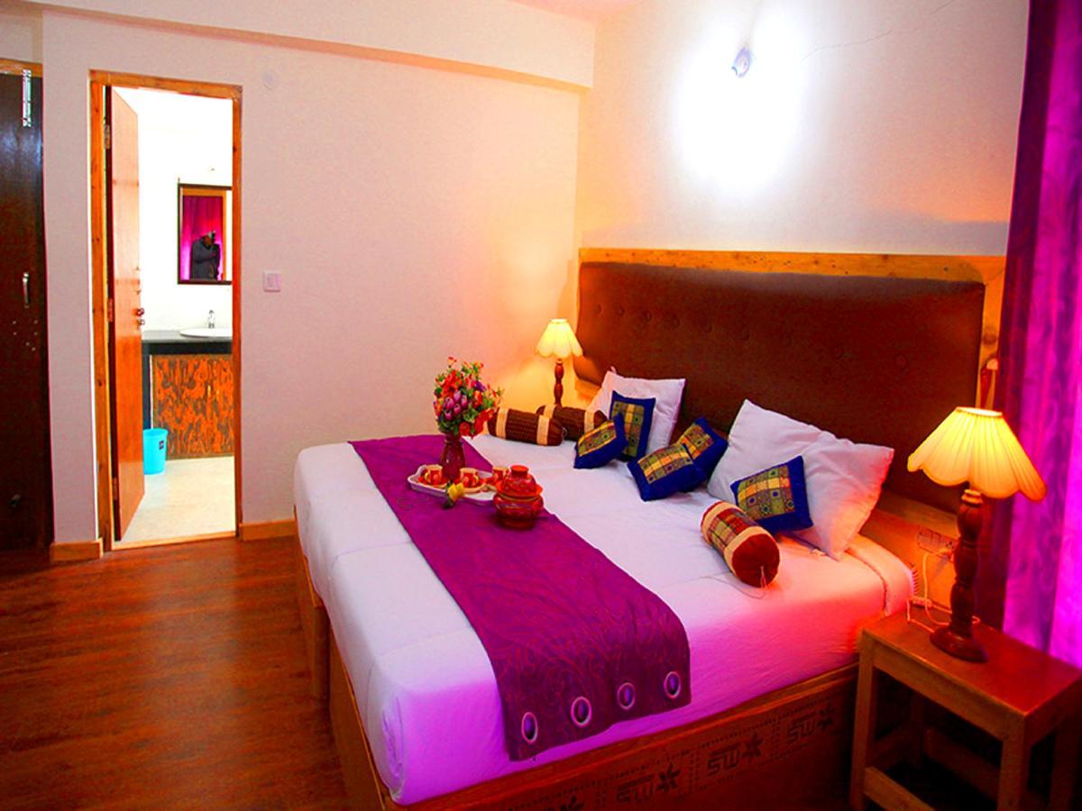 The Hotel Himalaya, Λεχ Εξωτερικό φωτογραφία
