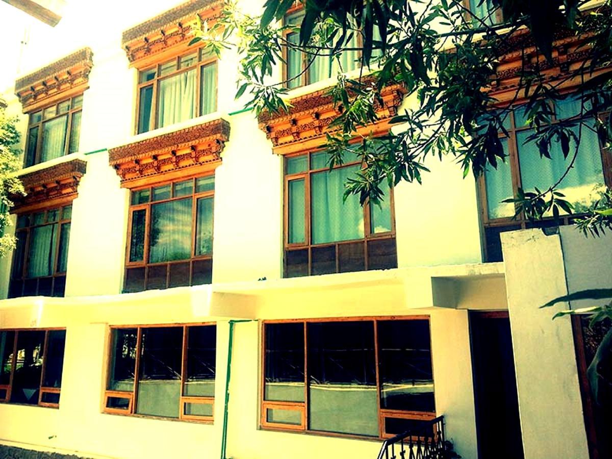 The Hotel Himalaya, Λεχ Εξωτερικό φωτογραφία