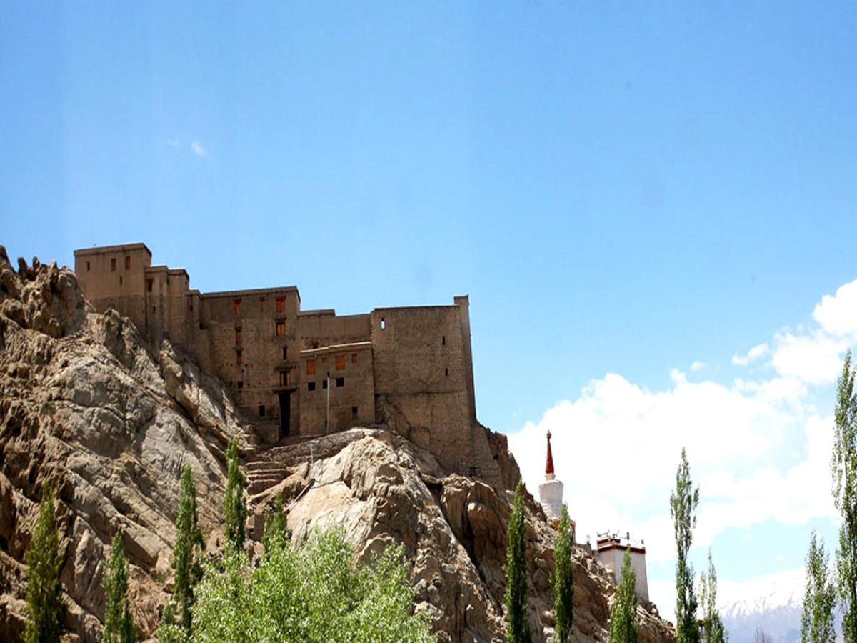 The Hotel Himalaya, Λεχ Εξωτερικό φωτογραφία