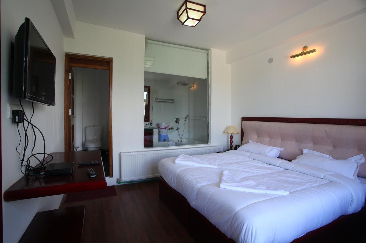 The Hotel Himalaya, Λεχ Εξωτερικό φωτογραφία